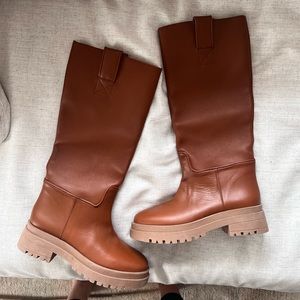 M. Gemi The Nicoletta Boot 38.5 Cognac